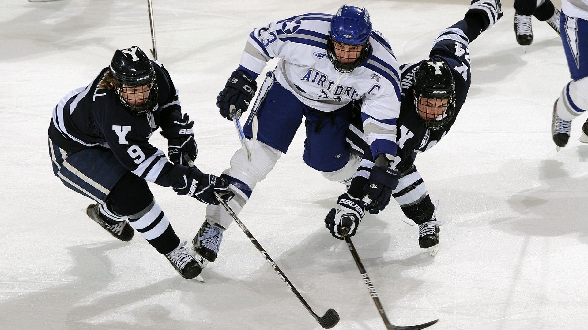 全国滑冰速度杯：弯道加速成为训练重心，2020-2021速度滑冰比赛